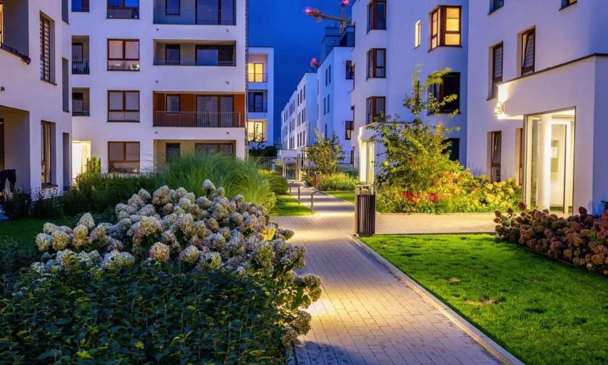 Apartament Green Z Garazem Podziemnym Warschau Buitenkant foto